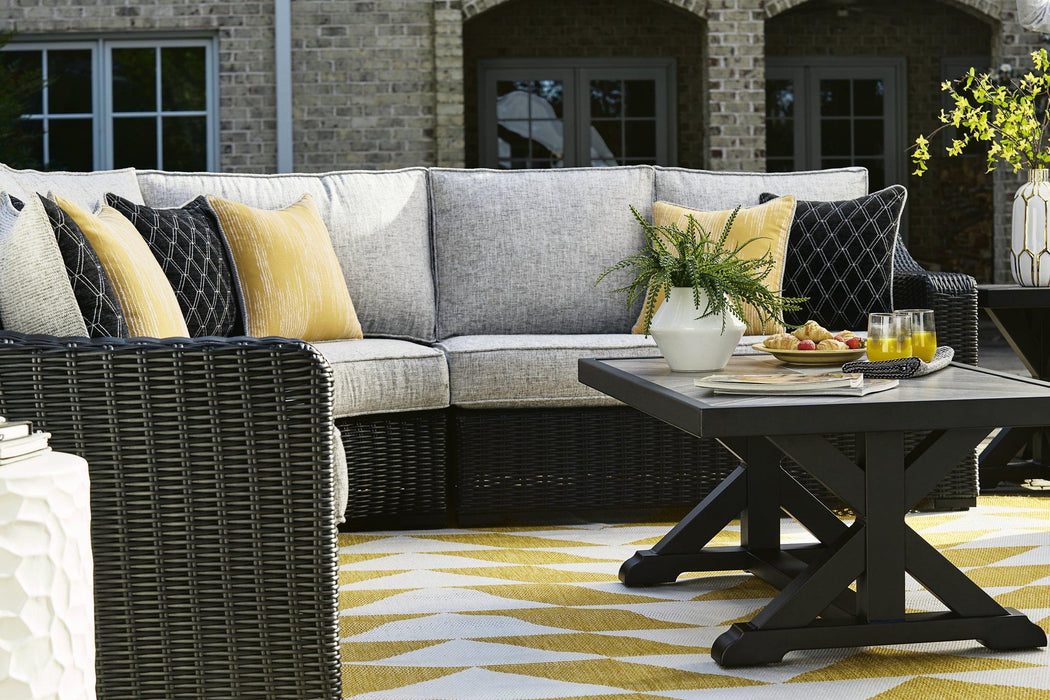 Beachcroft Outdoor Coffee Table